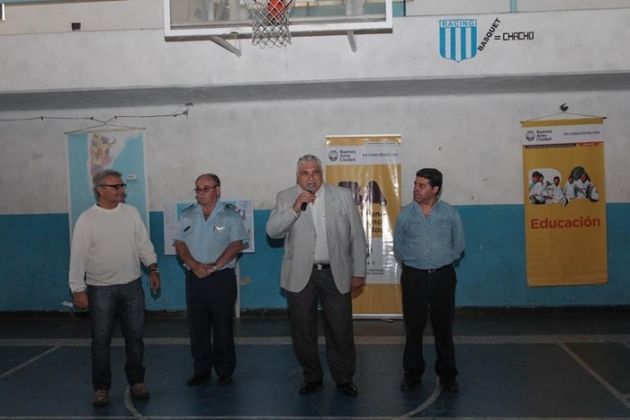 Guzzini con los veteranos de guerra