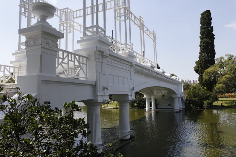 Puente Griego rosedal