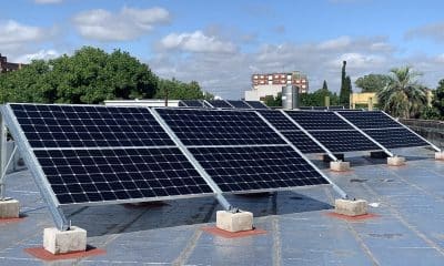 Paneles solares escuela Villa Devoto