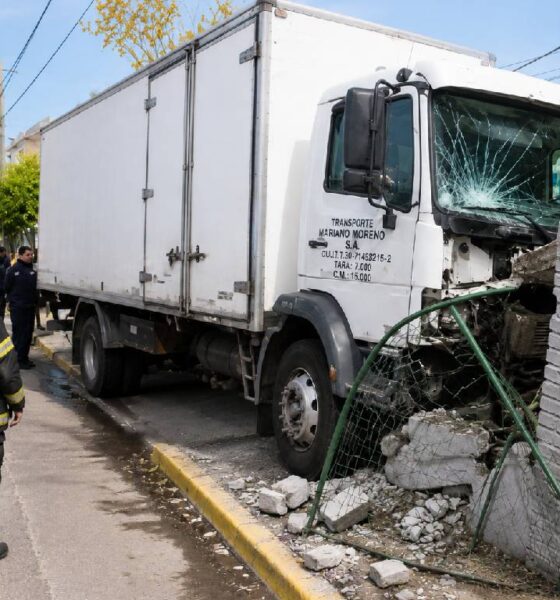 Choque camion Villa Devoto