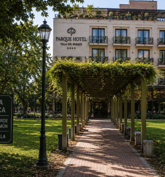 Hotel plaza Villa del Parque