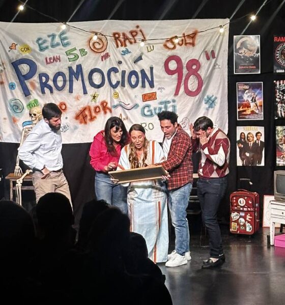 Promoción 98 obra de teatro